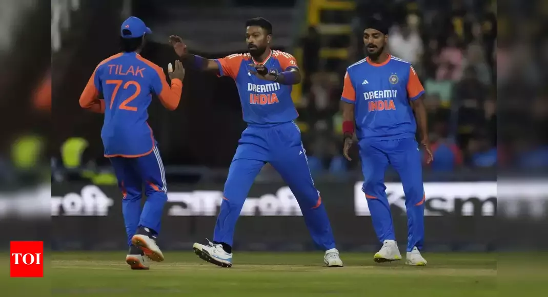 हार्दिक पंड्या ICC T20I रैंकिंग में शीर्ष पर वापस, तिलक वर्मा शीर्ष 10 में पहुंचे | क्रिकेट समाचार