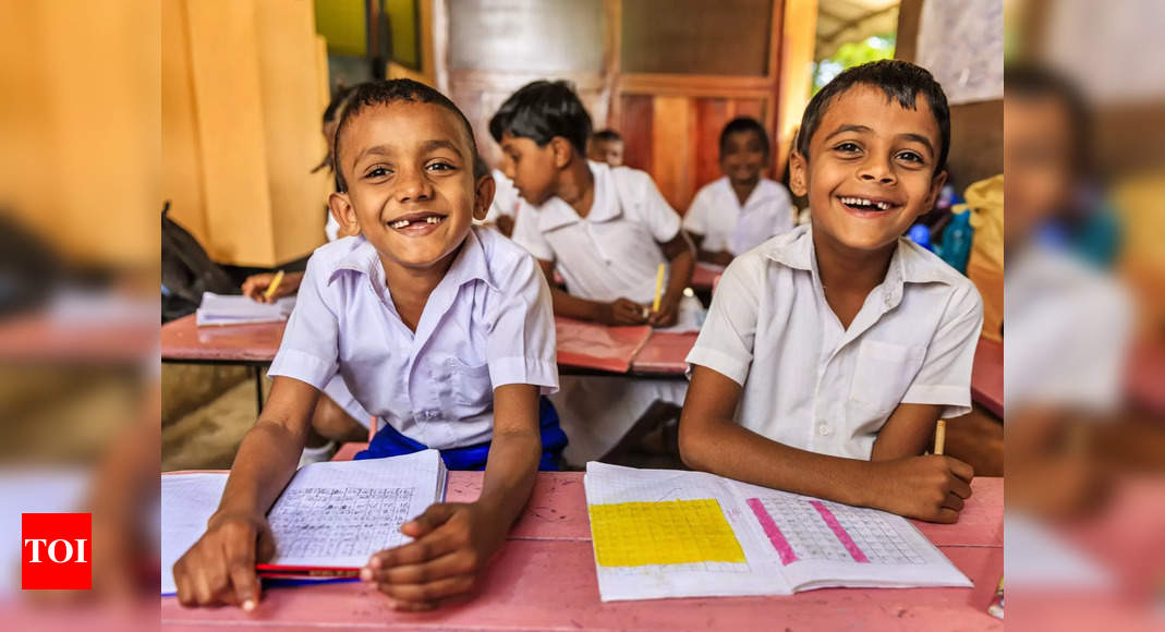 भारत की प्राथमिक शिक्षा नामांकन में शहरी-ग्रामीण असमानता: सार्वजनिक स्कूलों के लिए राष्ट्रीय प्राथमिकता के बावजूद शहरी माता-पिता निजी स्कूलों की ओर क्यों रुख करते हैं?