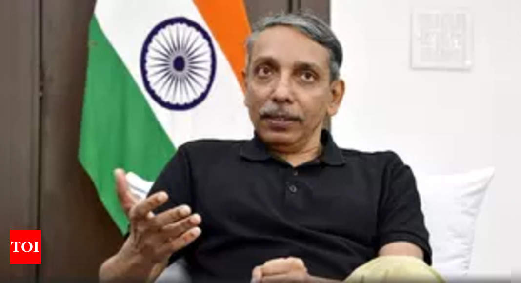 यूजीसी स्नातक छात्रों को 3 साल की डिग्री दो साल में पूरी करने देगा: इससे छात्रों को क्या फायदा होगा?