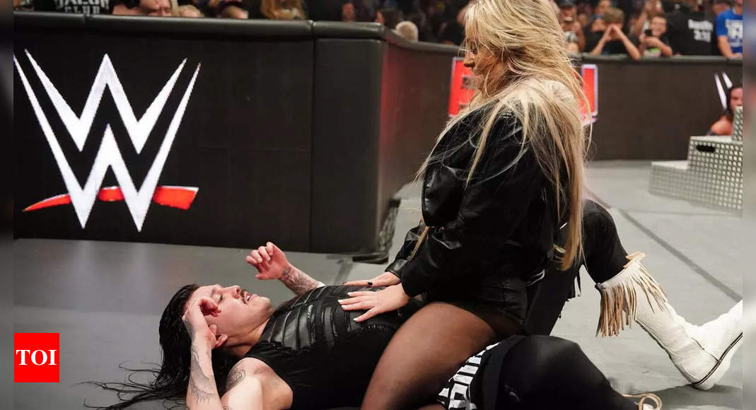 शीर्ष WWE क्षण 2024: WWE ने शीर्ष रॉ क्षणों का खुलासा किया जिन्होंने शो चुरा लिया | डब्ल्यूडब्ल्यूई समाचार