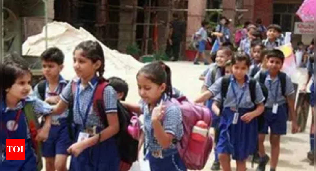 आंध्र प्रदेश ने प्रत्येक शनिवार को छात्रों के लिए 'नो बैग डे' का परिचय दिया, प्रमुख शैक्षिक सुधारों की घोषणा की