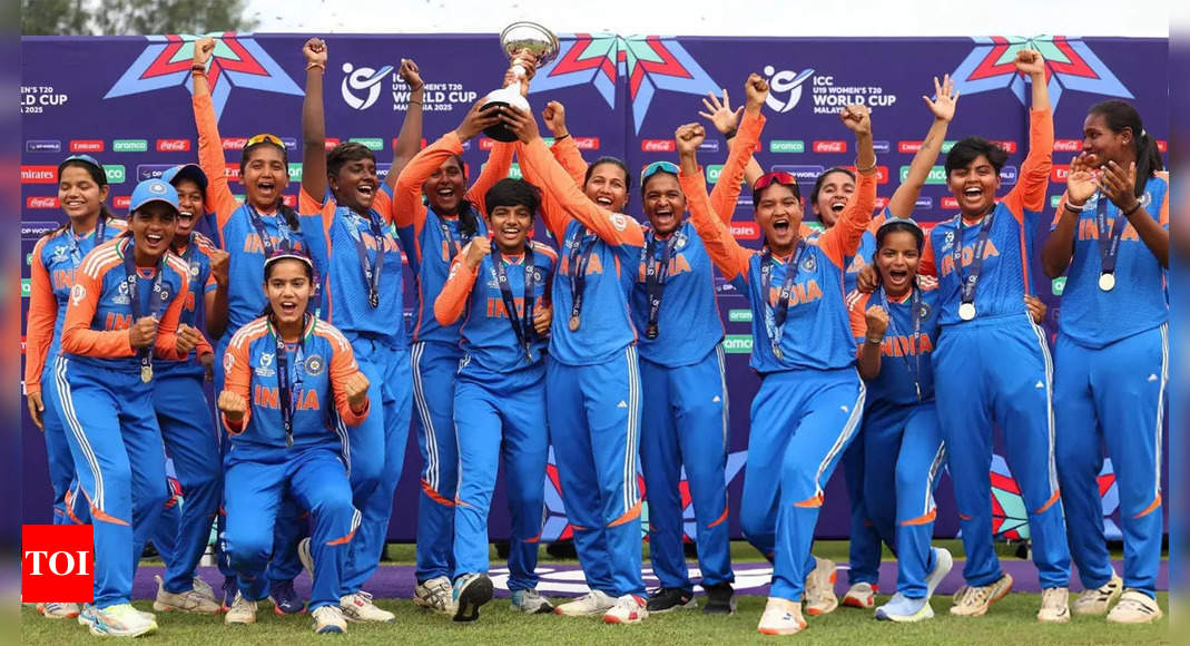 पीएम नरेंद्र मोदी ने यू -19 महिला टी 20 विश्व कप खिताब ट्रायम्फ पर टीम इंडिया को बधाई दी | क्रिकेट समाचार