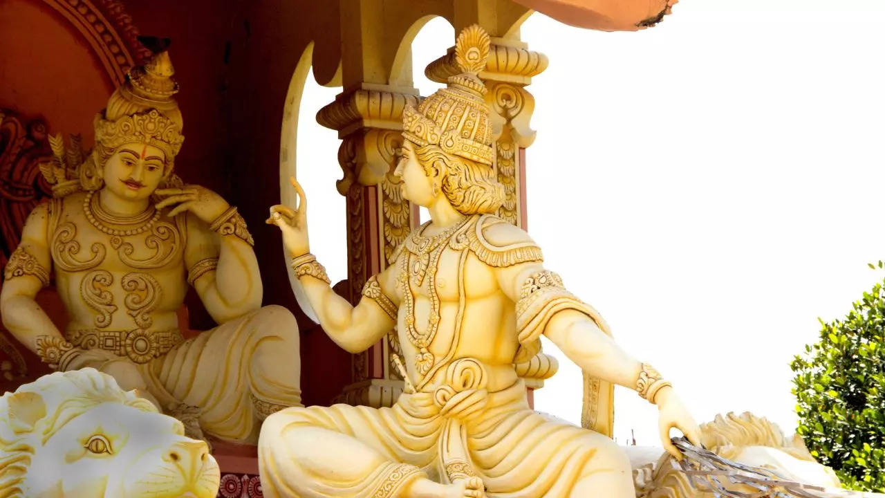 महाभारत युद्ध के बाद 5 पांडवों और द्रौपदी का क्या हुआ