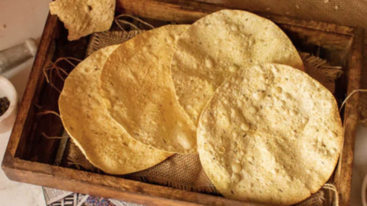 कैसे होली के लिए घर पर परफेक्ट राइस पापाड बनाएं