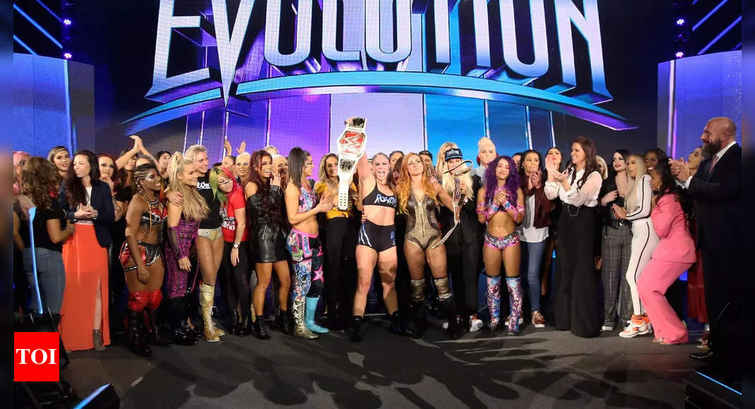क्या WWE प्लानिंग इवोल्यूशन 2.0 है? नई रिपोर्ट 2025 में ऑल-वुमन की घटना को पुनर्जीवित करने की उनकी योजनाओं पर संकेत देती है डब्ल्यूडब्ल्यूई न्यूज