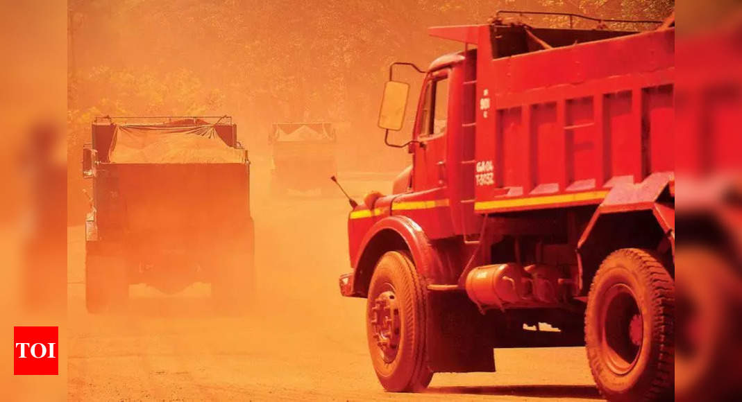 मुलगाओ स्थानीय लोग खनन पट्टे के विवाद पर विधानसभा के लिए मार्च करते हैं गोवा न्यूज