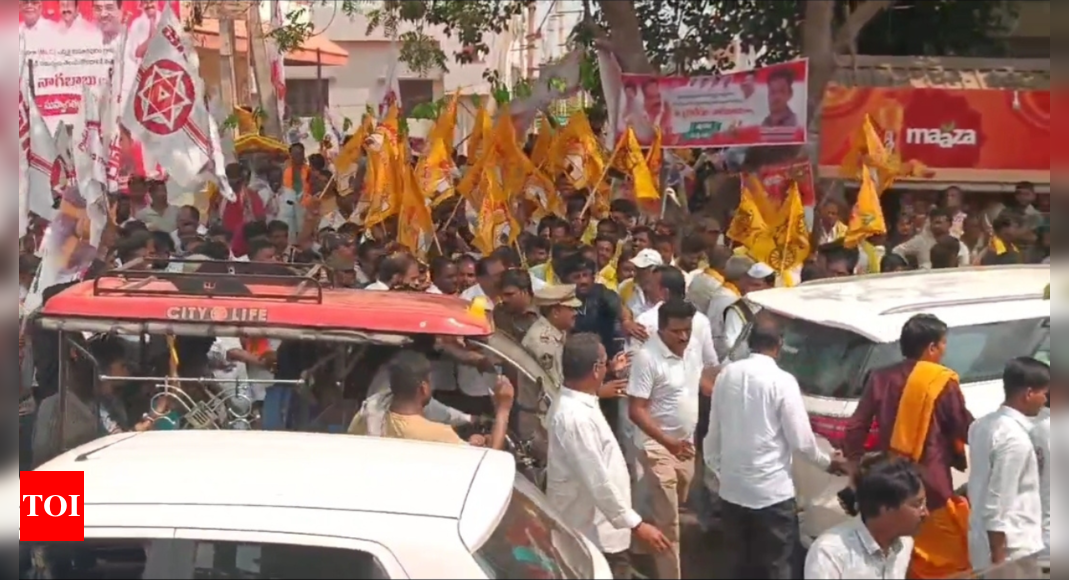 Pithapuram में Allaince में दरारें सतह | अमरावती न्यूज