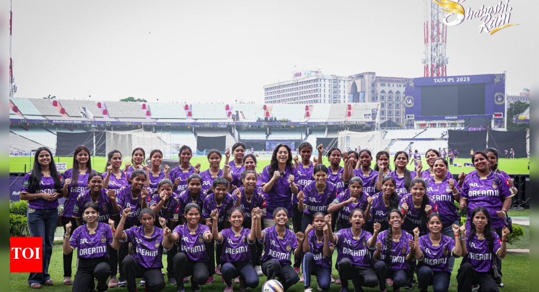 IPL 2025: KKR खिलाड़ी CSK गेम से पहले प्रशिक्षण में विशेष किट पहनने के लिए | क्रिकेट समाचार