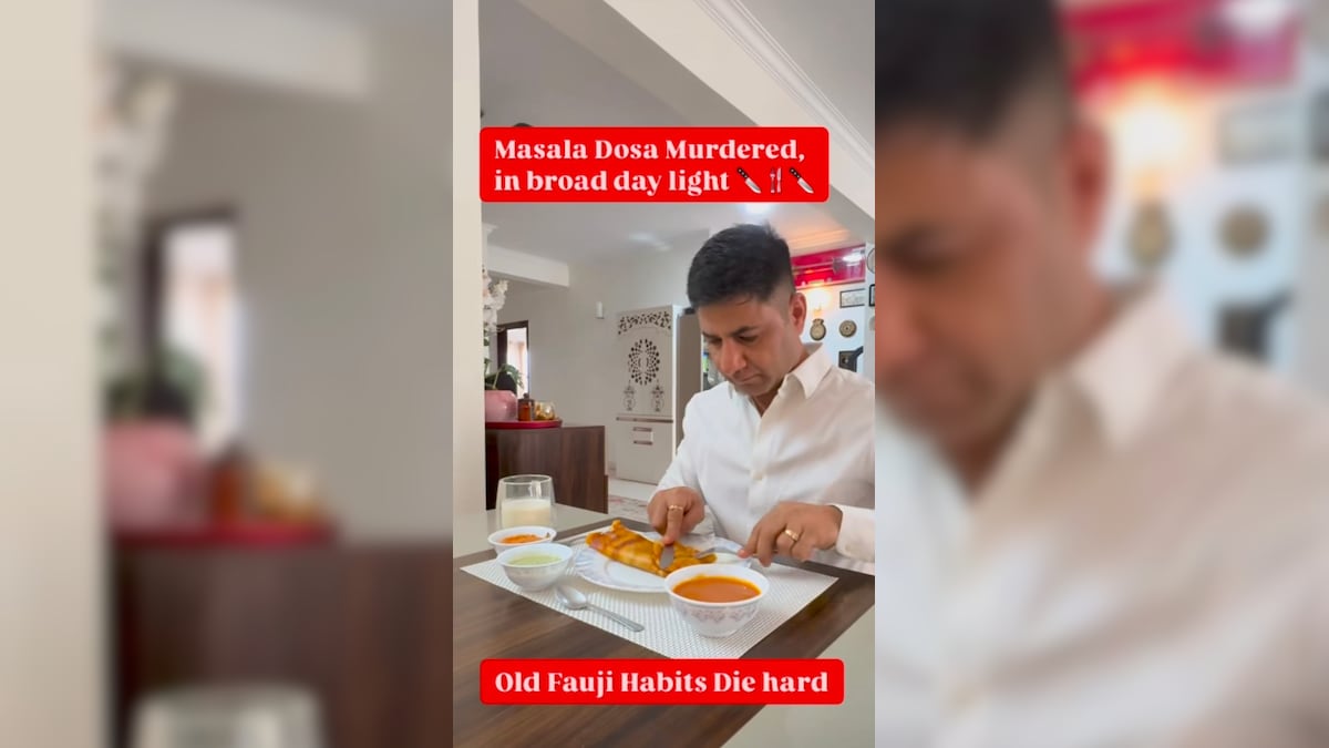 "एफआईआर को दर्ज किया गया है": इंटरनेट पूर्व नेवी अधिकारियों को डोसा खाने का अनूठा तरीका है