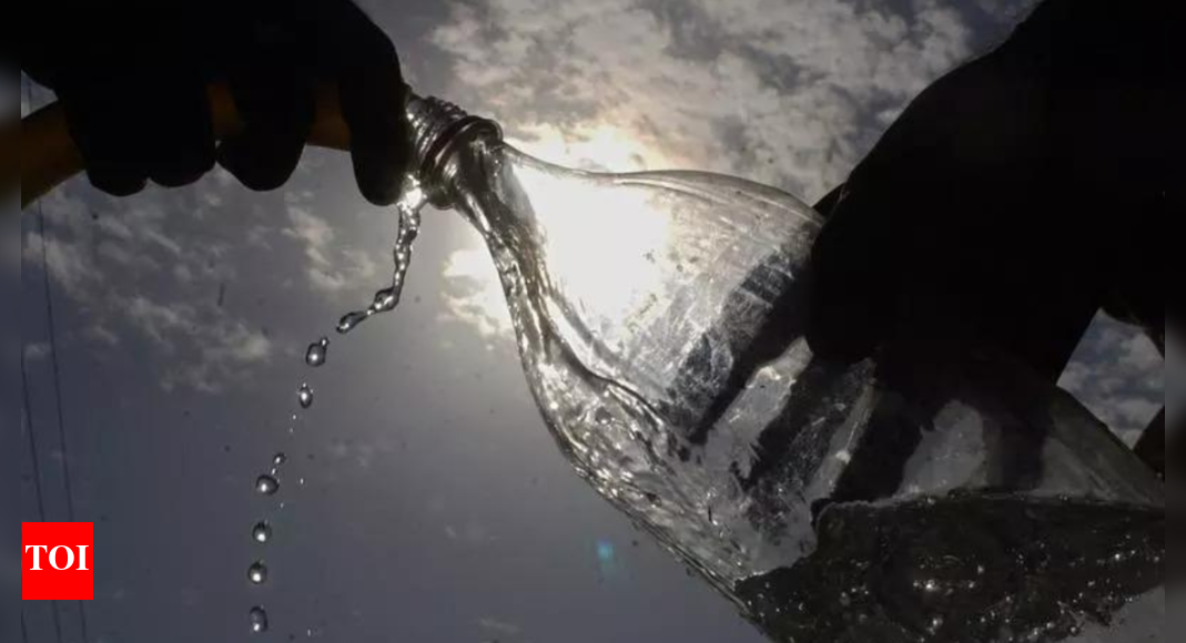 विशेषज्ञों का कहना है