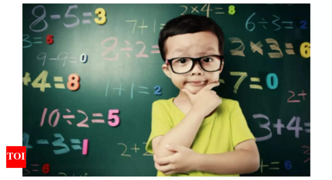 स्मार्ट स्टूडेंट्स की आदतें: ये 7 मिनी आदतें स्मार्ट छात्रों का निर्माण करती हैं (और यह न्यूरोसाइंस द्वारा समर्थित है!) |